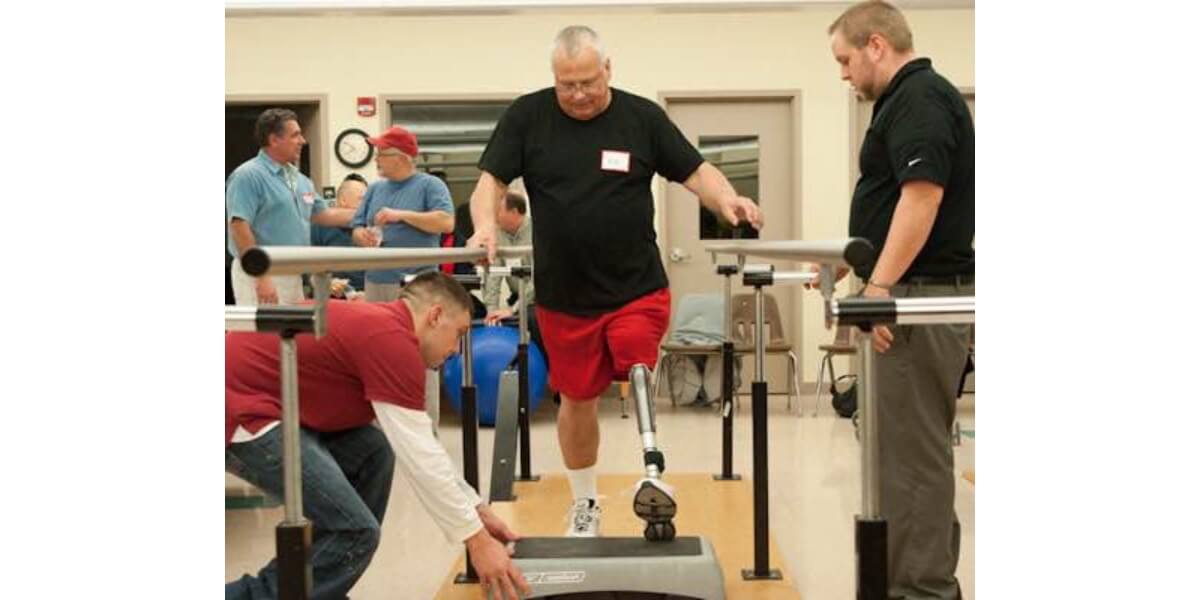  | Amputee Walking School